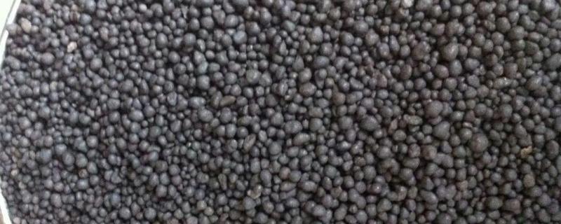 黑色颗粒有机肥怎么用，埋在土里多久融化