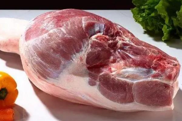 一个猪后腿大概有多少斤，猪的出肉率大概多少